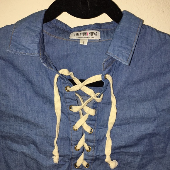 ❌SOLD❌ Long sleeve denim Crop Top - Picture 4 of 4